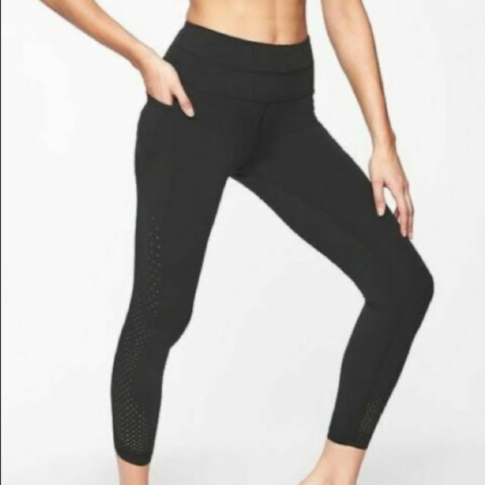 NWT Athleta Chakra 7/8 Leggings in Powervita